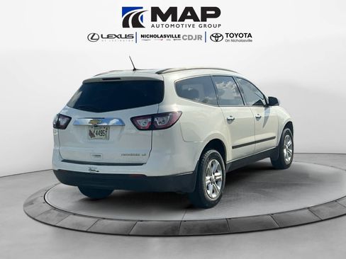 Used 2015 Chevrolet Traverse LS image 7