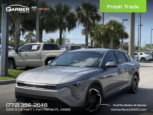 Used 2025 Kia K4 EX FWD image 1