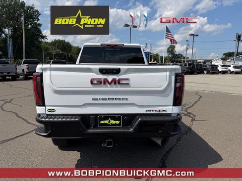 Used 2025 GMC Sierra 2500 AT4X w/ Snow Plow Prep/Camper Package AWD/4WD image 5