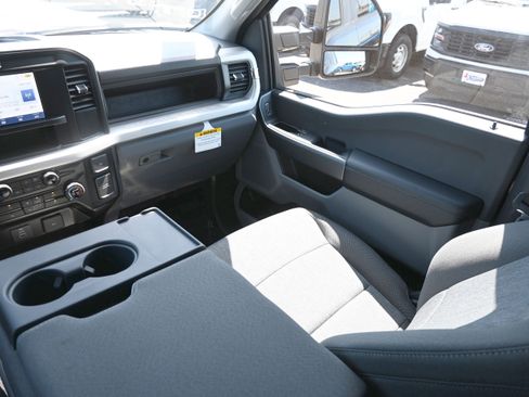 New 2026 Ford F250 XL w/ STX Appearance Package AWD/4WD image 27