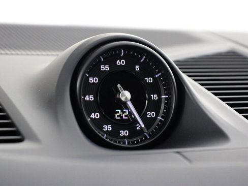 New 2026 Porsche Cayenne GTS image 16