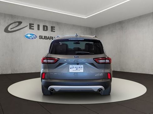 Used 2025 Ford Escape Platinum AWD/4WD image 6