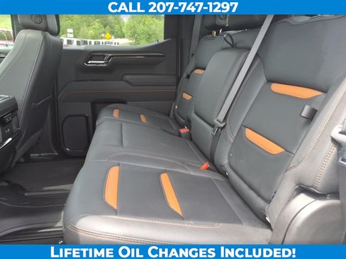 Used 2025 GMC Sierra 1500 AT4 w/ AT4 Premium Package AWD/4WD image 15