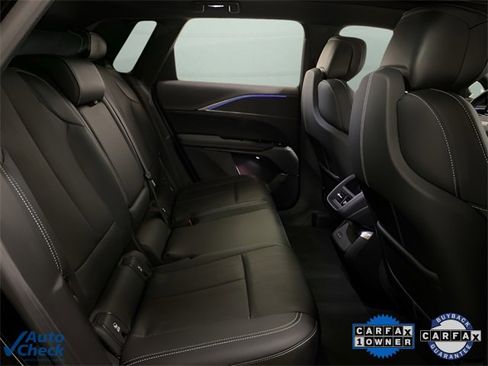 Used 2024 Cadillac Lyriq Luxury image 67