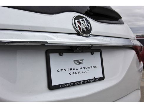 Used 2024 Buick Enclave Essence w/ Experience Buick Package image 29