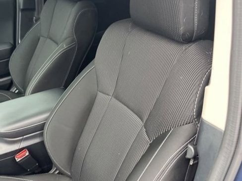 Used 2023 Subaru Legacy Premium image 9