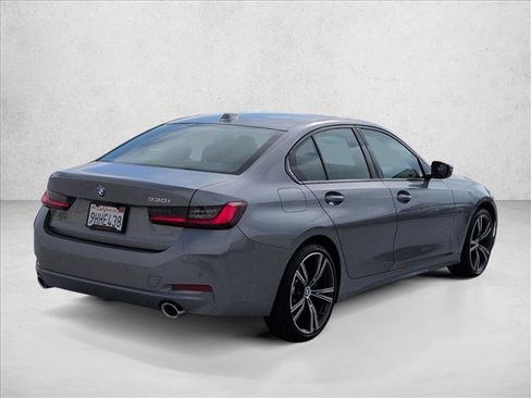 Used 2023 BMW 330i Sedan w/ Driving Assistance Package RWD image 5
