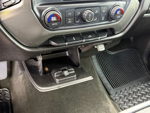 Used 2017 Chevrolet Silverado 1500 LT w/ All Star Edition image 21