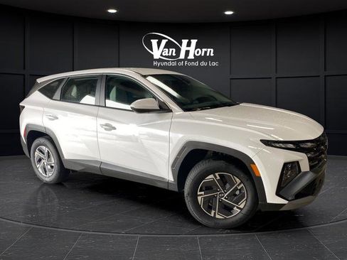 New 2026 Hyundai Tucson Blue SE w/ Tow & Go Package image 1