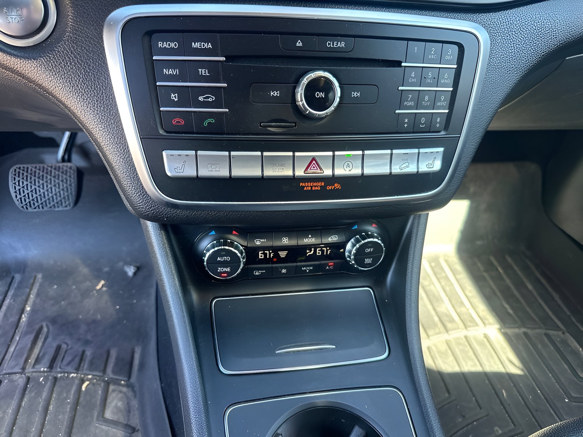 Used 2019 Mercedes-Benz GLA 250 4MATIC image 23