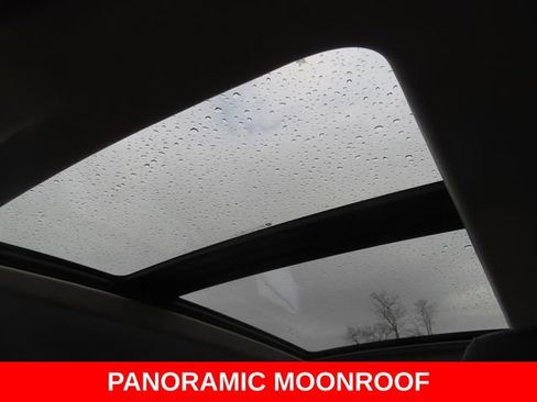 Used 2019 Buick Regal Essence w/ Driver Confidence Package I image 4