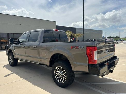 Used 2019 Ford F250 Lariat w/ Lariat Ultimate Package AWD/4WD image 8