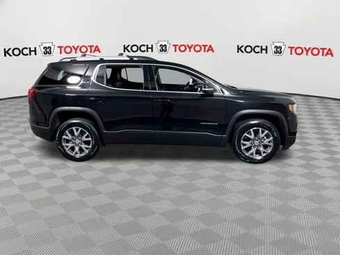 Used 2021 GMC Acadia SLT w/ Premium Package image 9