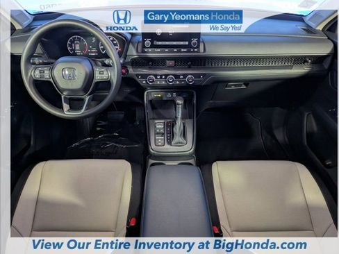 Certified 2025 Honda CR-V EX image 13