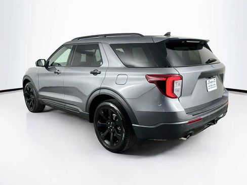 Used 2024 Ford Explorer ST-Line w/ Class IV Trailer Tow Package AWD/4WD image 4