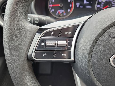 Used 2021 Kia Forte LXS FWD image 26