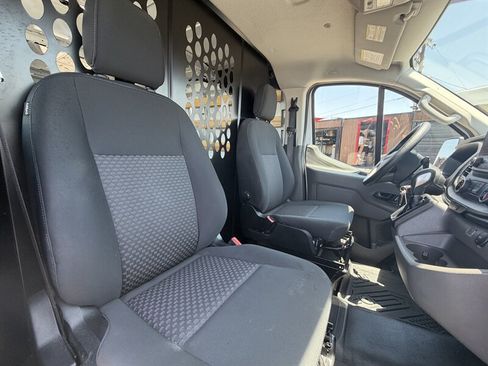 Used 2025 Ford Transit 250 Low Roof w/ Exterior Upgrade Package RWD image 15
