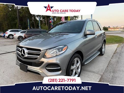 Used 2016 Mercedes-Benz GLE 300d 4MATIC image 1