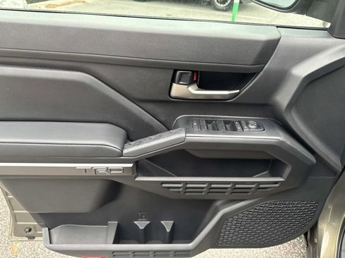 Certified 2025 Toyota Tacoma TRD Sport image 7