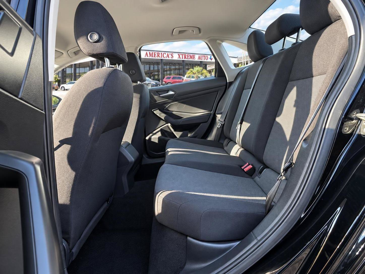 Used 2021 Volkswagen Jetta FWD image 18