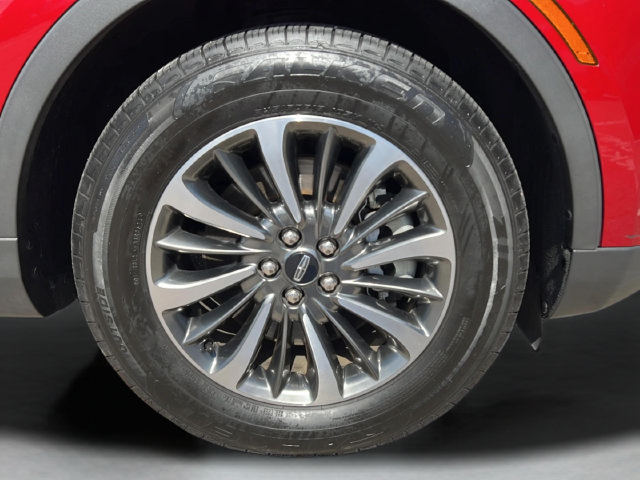 Used 2020 Lincoln Nautilus FWD w/ Equipment Group 101A image 30
