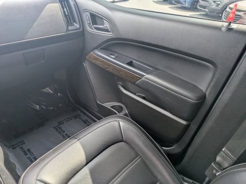Used 2019 GMC Canyon Denali image 15