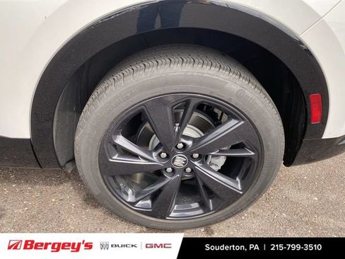 Used 2025 Buick Envision Sport Touring AWD/4WD image 19