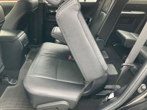 Used 2023 Toyota 4Runner Limited AWD/4WD image 45