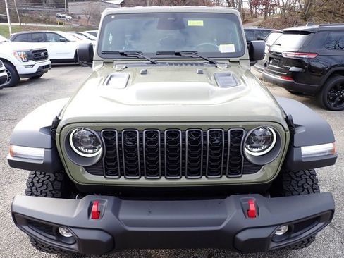 New 2026 Jeep Wrangler Unlimited Rubicon image 11