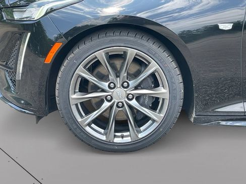 Used 2020 Cadillac CT5 Sport AWD/4WD image 9