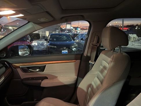Used 2019 Honda CR-V EX image 8