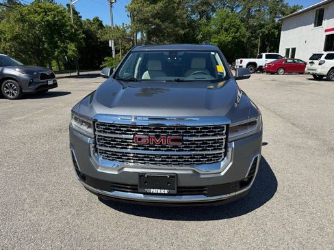 Used 2022 GMC Acadia Denali w/ Denali Ultimate Package AWD/4WD image 2