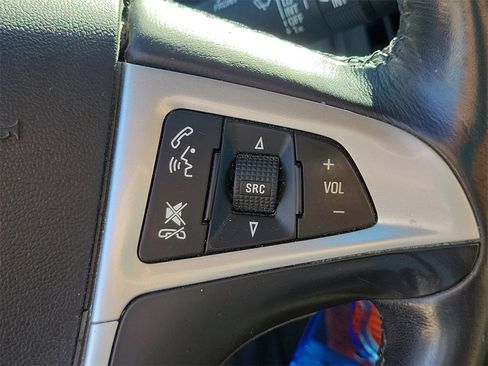 Used 2017 Chevrolet Equinox LT w/ Convenience Package image 24