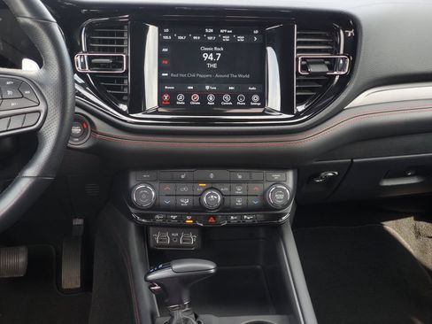 Used 2024 Dodge Durango GT AWD/4WD image 24