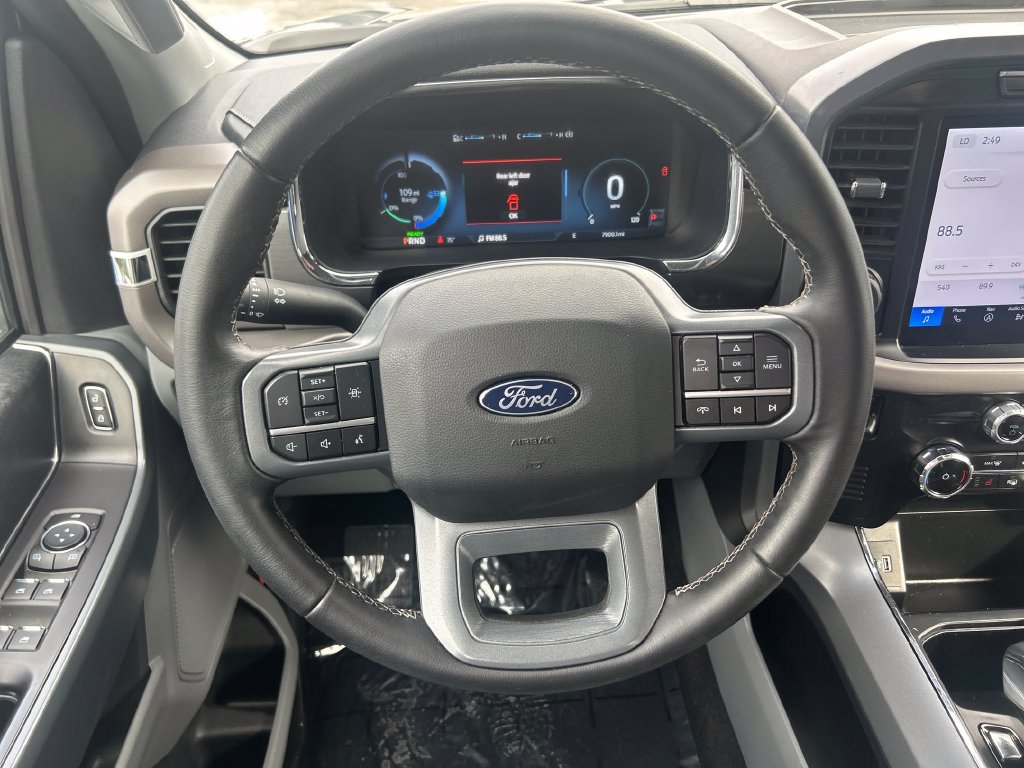 Used 2024 Ford F150 Lightning XLT AWD/4WD image 17