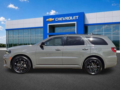 Used 2022 Dodge Durango GT RWD image 3