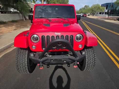 Used 2016 Jeep Wrangler Unlimited Rubicon AWD/4WD image 14