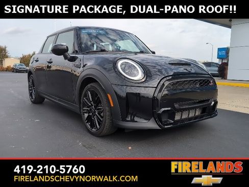 Used 2023 MINI Cooper S w/ Signature Upholstery Package image 1