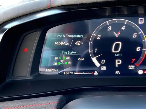 Used 2023 Chevrolet Corvette Stingray Premium Conv w/ Z51 Performance Package image 20