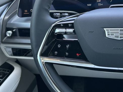 New 2026 Cadillac Vistiq Premium Luxury AWD/4WD image 13