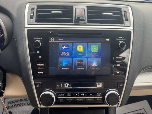 Used 2019 Subaru Outback 2.5i Premium w/ Popular Package #2 AWD/4WD image 12