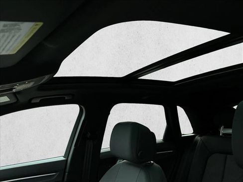 Used 2025 Audi Q3 2.0T Premium Plus w/ Premium Plus Package image 11