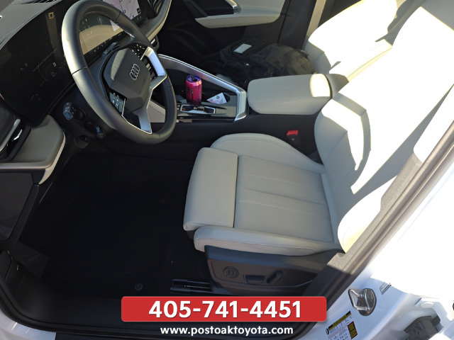 Used 2025 Audi Q5 Premium Plus w/ Premium Plus AWD/4WD image 14
