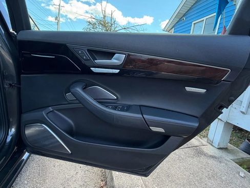 Used 2016 Audi A8 L 4.0T image 24
