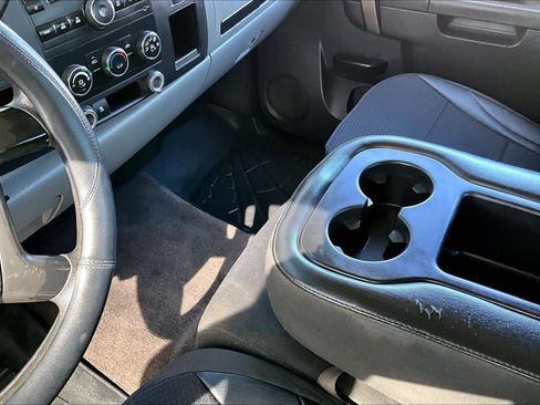 Used 2011 Chevrolet Silverado 1500 LS RWD image 16
