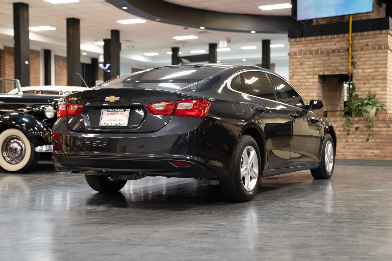 Used 2022 Chevrolet Malibu LS FWD image 12