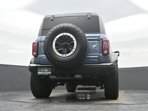 Used 2023 Ford Bronco Badlands image 28