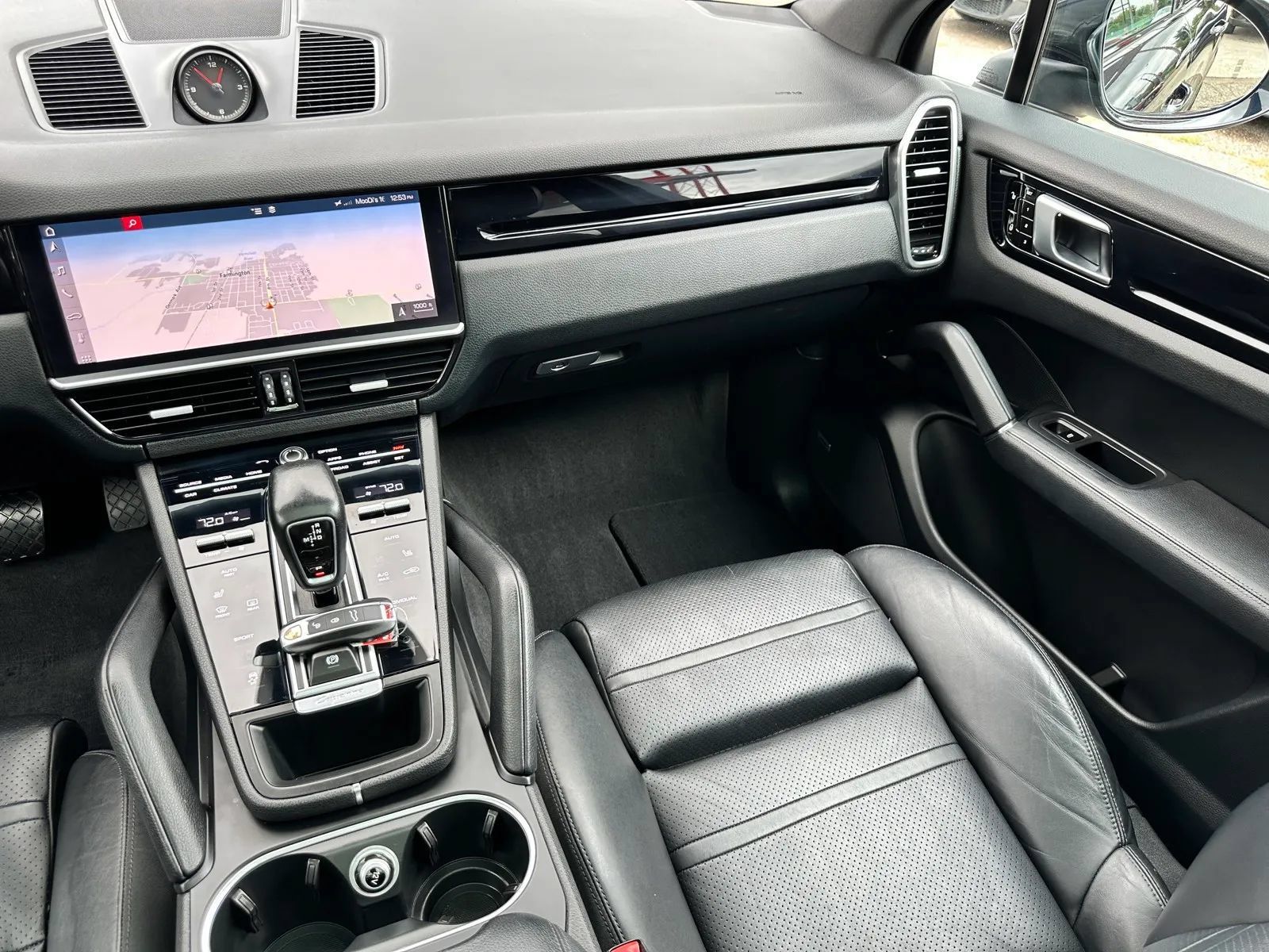 Used 2019 Porsche Cayenne AWD/4WD image 13