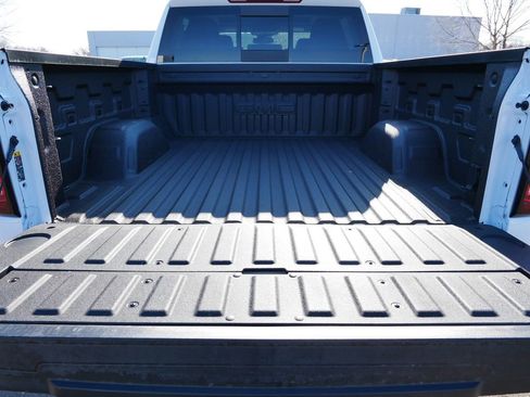 New 2026 GMC Sierra 1500 SLT w/ SLT Premium Plus Package image 6