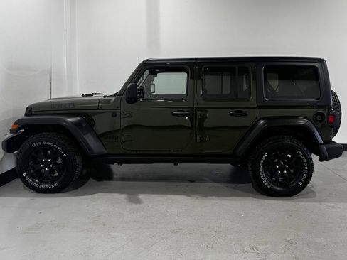 Used 2021 Jeep Wrangler Unlimited Sport AWD/4WD image 15